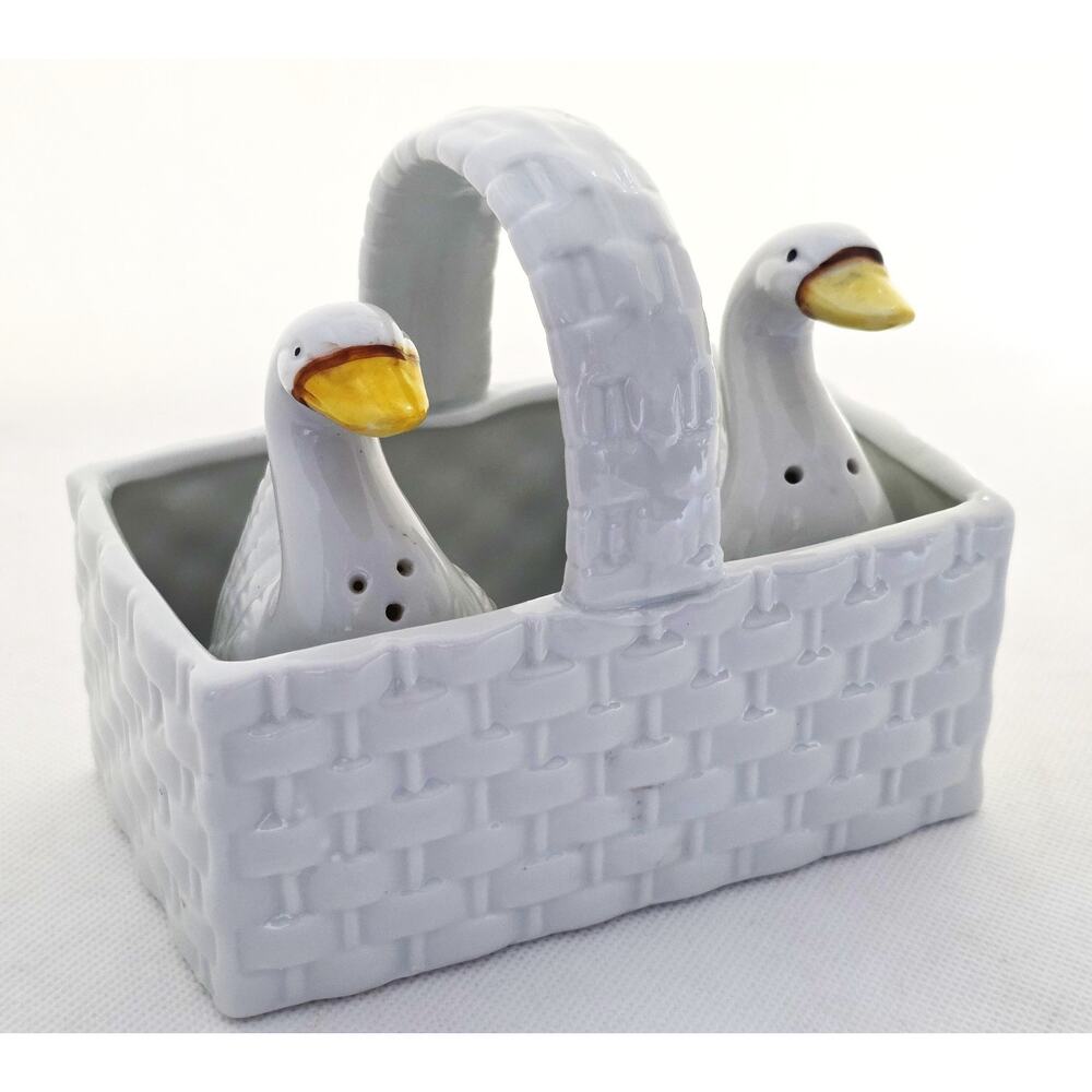 Salt & Pepper Shakers with Holding Basket-Ceramic-Ducks-White-Vintage